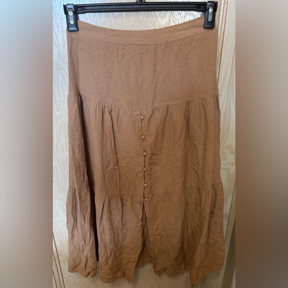 JAPNA Tiered Maxi Skirt Tan Sz Medium Boho Buttons Rayon Flax Blend Stretch
